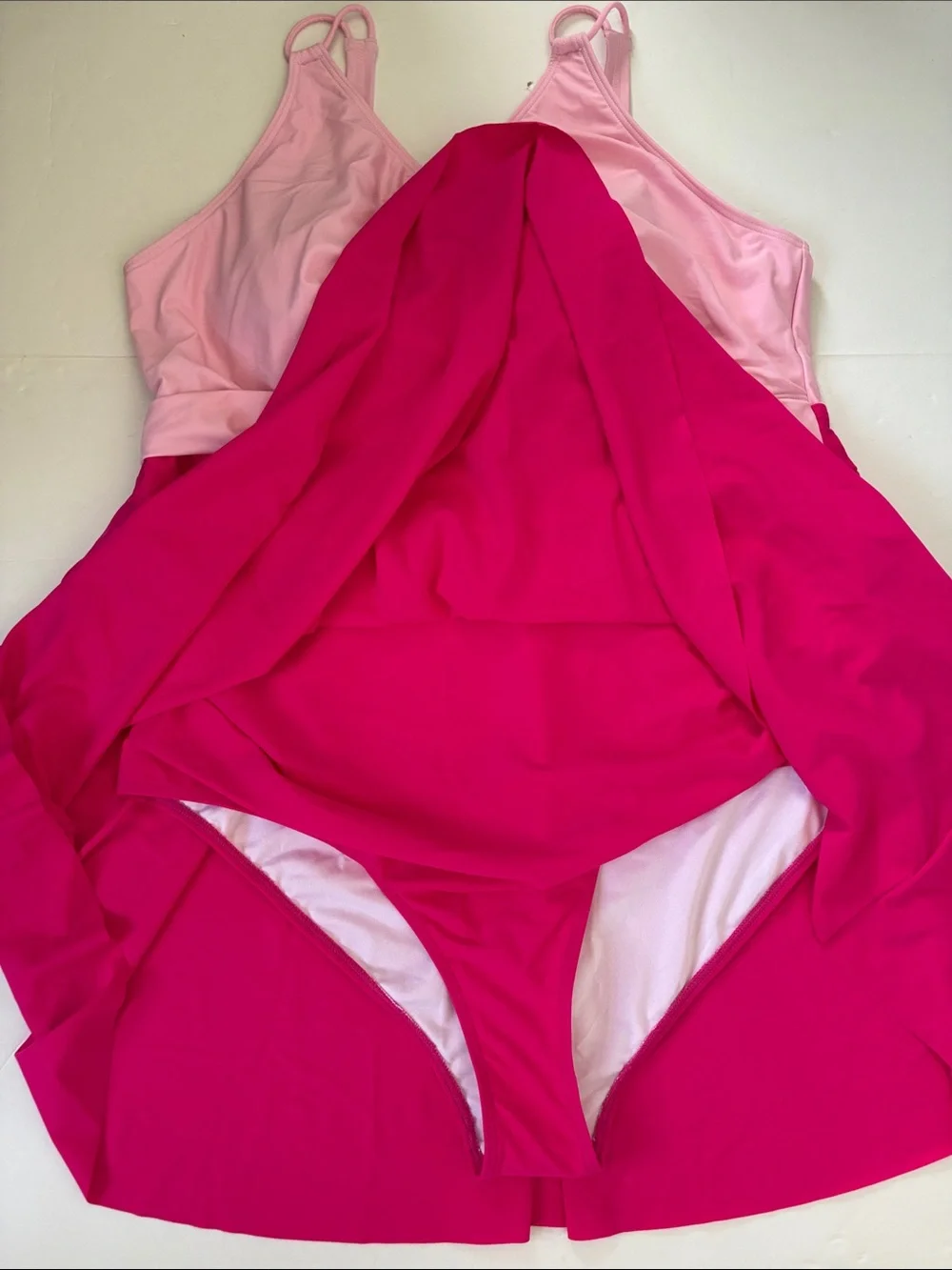 Anti-Float Ties Cut-Out Swim Dress Two-Tone Pink Twist Front Swimsuit Size 22/24
